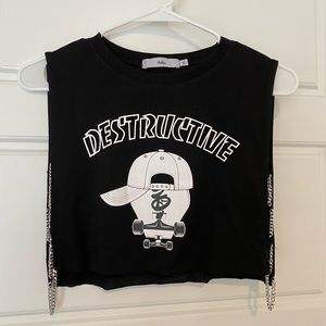 Crop with chain sides